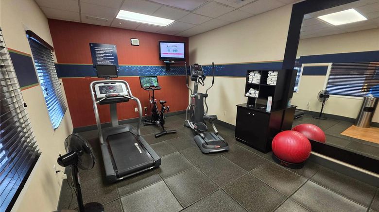 <b>Country Inn & Suites Idaho Falls Health</b>. Images powered by <a href="https://iceportal.shijigroup.com/" title="IcePortal" target="_blank">IcePortal</a>.
