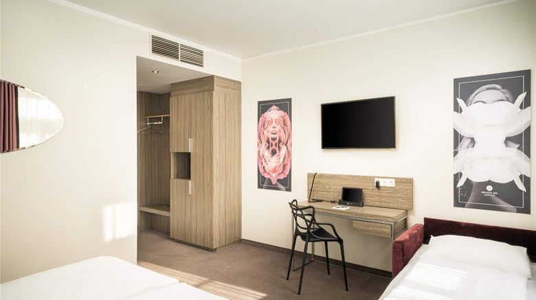 <b>Elaya Hotel Vienna City West Room</b>. Images powered by <a href="https://iceportal.shijigroup.com/" title="IcePortal" target="_blank">IcePortal</a>.