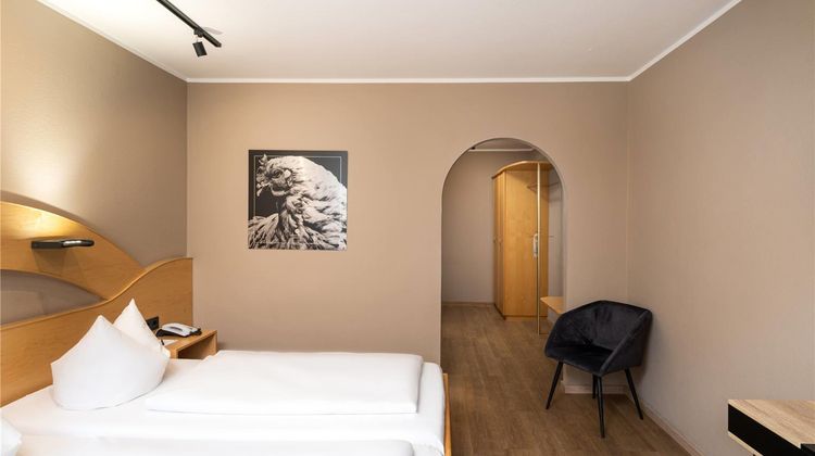 ANA Goggl Room