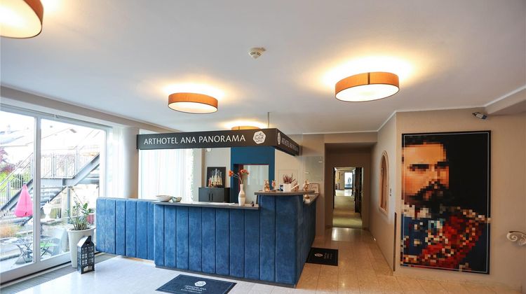 Arthotel ANA Panorama Lobby