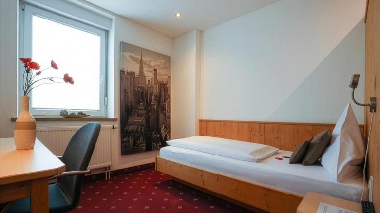 <b>Arthotel ANA Panorama Room</b>. Images powered by <a href="https://iceportal.shijigroup.com/" title="IcePortal" target="_blank">IcePortal</a>.