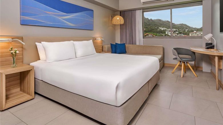 <b>Mercure Phuket Patong Journeyhub Room</b>. Images powered by <a href="https://iceportal.shijigroup.com/" title="IcePortal" target="_blank">IcePortal</a>.