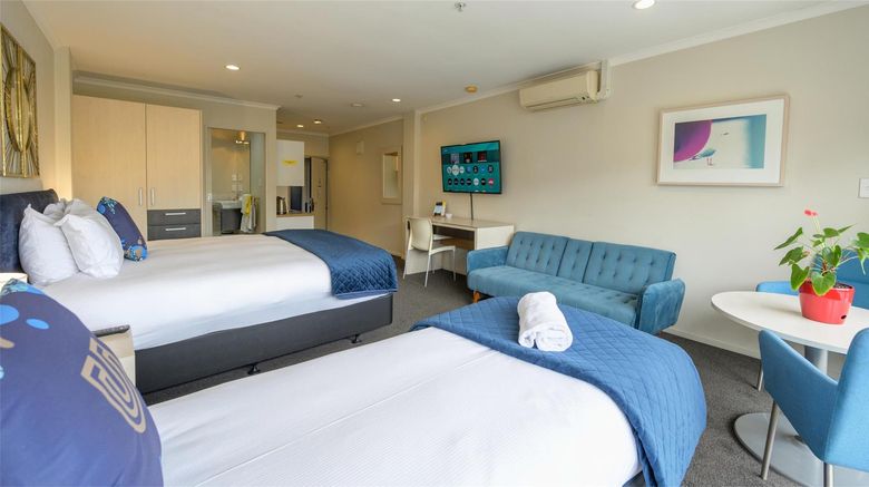 <b>U Residence Hotel Wellington Room</b>. Images powered by <a href="https://iceportal.shijigroup.com/" title="IcePortal" target="_blank">IcePortal</a>.