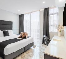 Gladius Hotel & Suites Parramatta Room