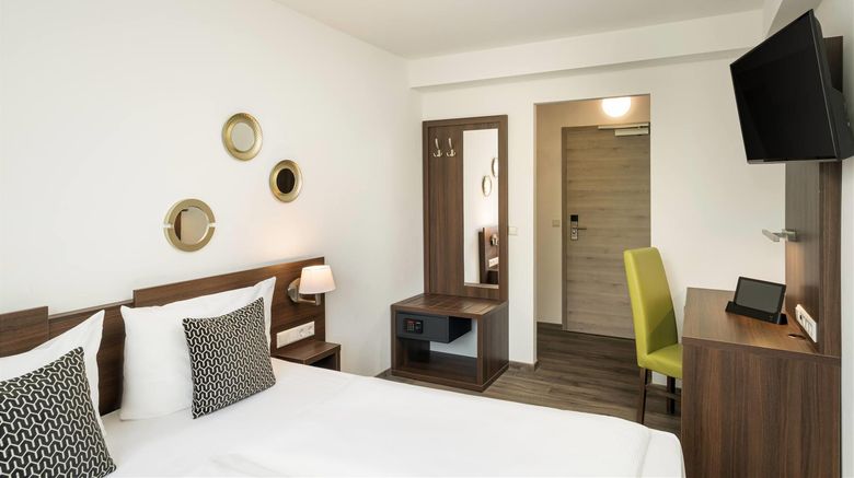 <b>Arthotel ANA Eden Room</b>. Images powered by <a href="https://iceportal.shijigroup.com/" title="IcePortal" target="_blank">IcePortal</a>.