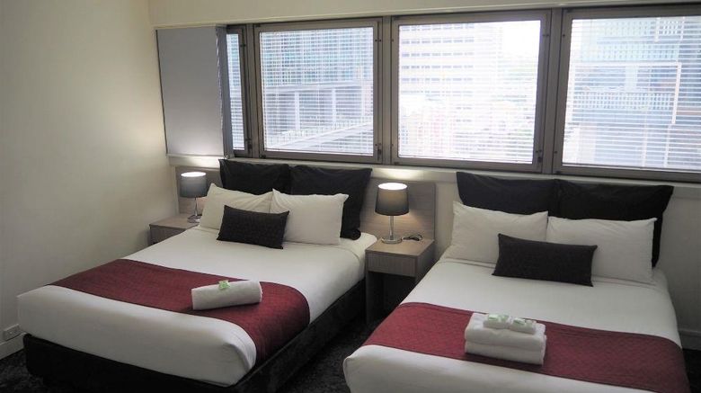 <b>Hotel George Williams Room</b>. Images powered by <a href="https://iceportal.shijigroup.com/" title="IcePortal" target="_blank">IcePortal</a>.