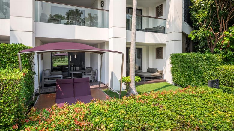 <b>Hilton Bangkok Suvarnabhumi Golf Resort Room</b>. Images powered by <a href="https://iceportal.shijigroup.com/" title="IcePortal" target="_blank">IcePortal</a>.