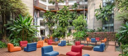 Hilton Bangkok Suvarnabhumi Golf Resort Exterior