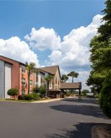 Baymont Inn & Suites Atlanta I-75 South