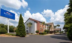 Baymont Inn & Suites Atlanta I-75 South