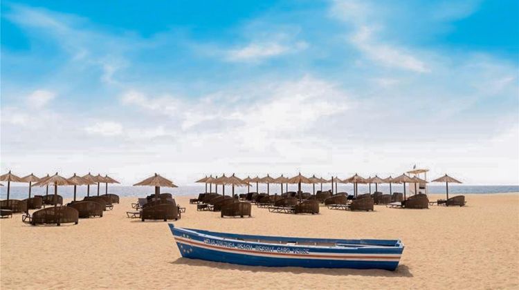 Sol Dunas Beach