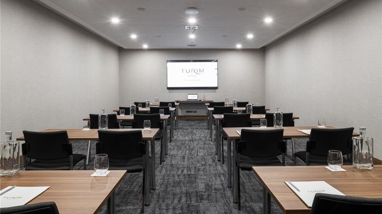 <b>Turim Oporto Hotel Meeting</b>. Images powered by <a href="https://iceportal.shijigroup.com/" title="IcePortal" target="_blank">IcePortal</a>.