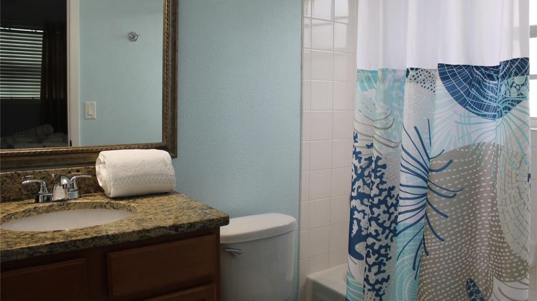 <b>Coconut Palms Beach Resort II Room</b>. Images powered by <a href="https://iceportal.shijigroup.com/" title="IcePortal" target="_blank">IcePortal</a>.