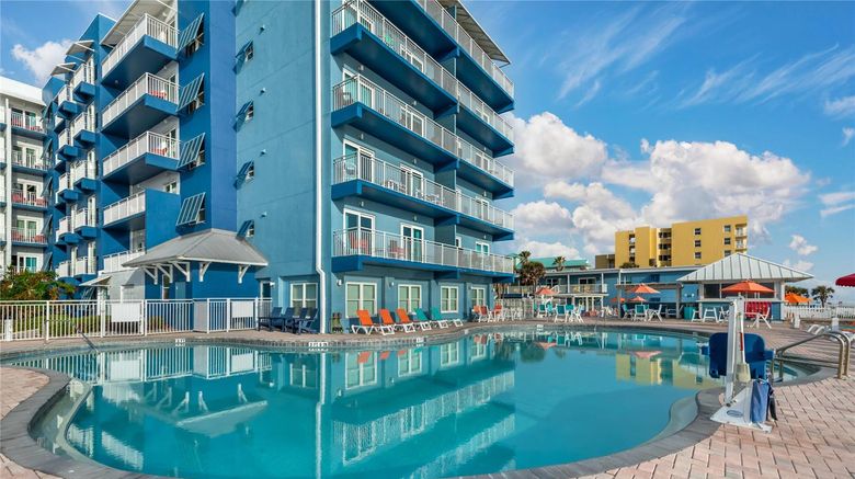 <b>Coconut Palms Beach Resort II Pool</b>. Images powered by <a href="https://iceportal.shijigroup.com/" title="IcePortal" target="_blank">IcePortal</a>.