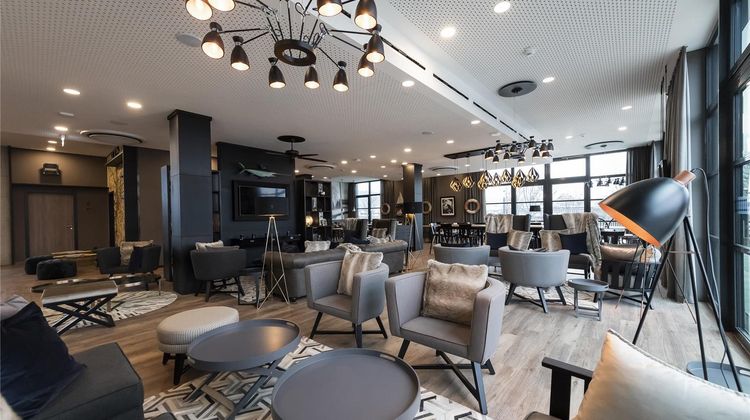 HARBR Hotel Heilbronn of Radisson Lobby