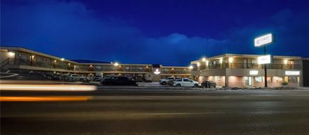 Coast Dawson Creek Hotel Exterior