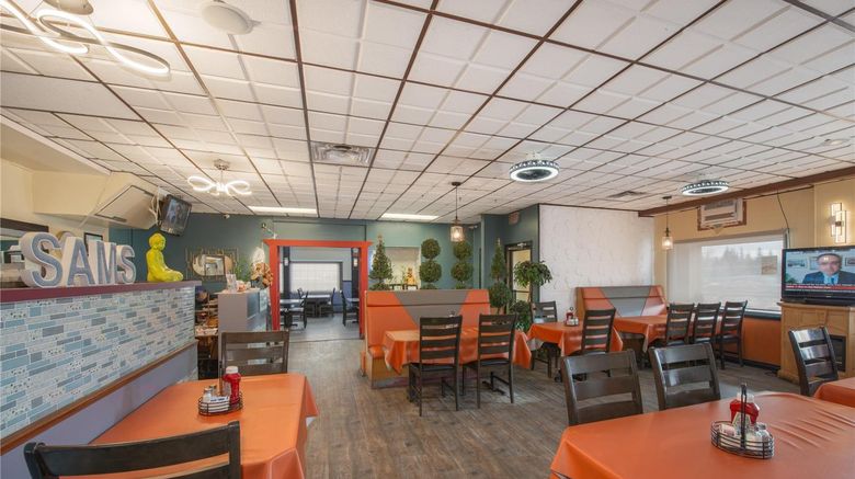 <b>Coast Dawson Creek Hotel Restaurant</b>. Images powered by <a href="https://iceportal.shijigroup.com/" title="IcePortal" target="_blank">IcePortal</a>.