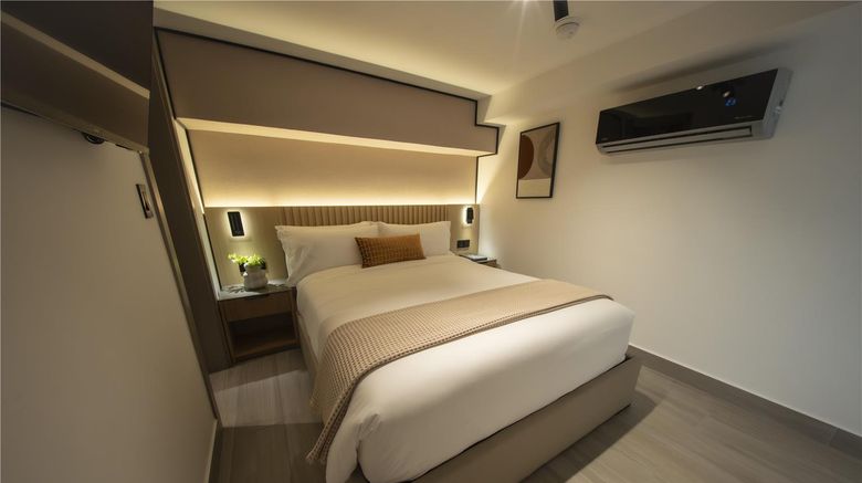 <b>Dovle Branded Residences Suite</b>. Images powered by <a href="https://iceportal.shijigroup.com/" title="IcePortal" target="_blank">IcePortal</a>.