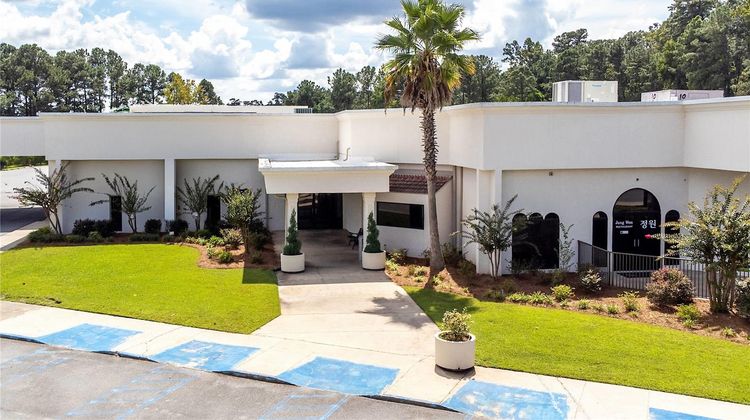 Cottonwood Suites Savannah Hotel Exterior