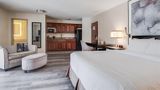 Cottonwood Suites Savannah Hotel Room