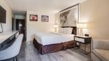 Cottonwood Suites Savannah Hotel Room