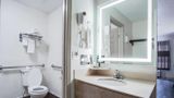 Cottonwood Suites Savannah Hotel Room