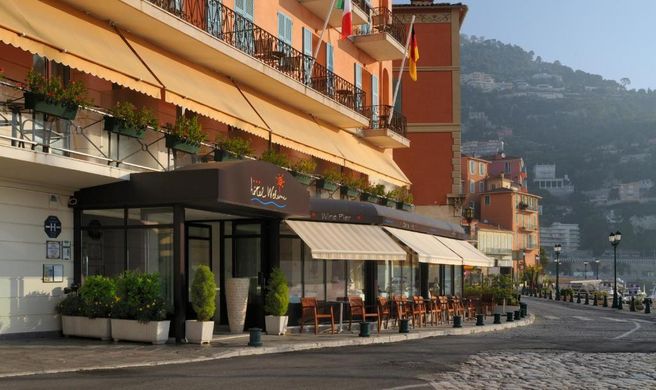 Welcome Hotel Exterior