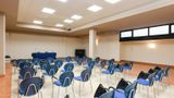 <b>Hotel Garda Meeting</b>. Images powered by <a href="https://iceportal.shijigroup.com/" title="IcePortal" target="_blank">IcePortal</a>.