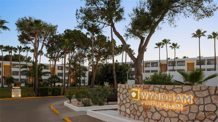 Wyndham Portocolom Resort Exterior