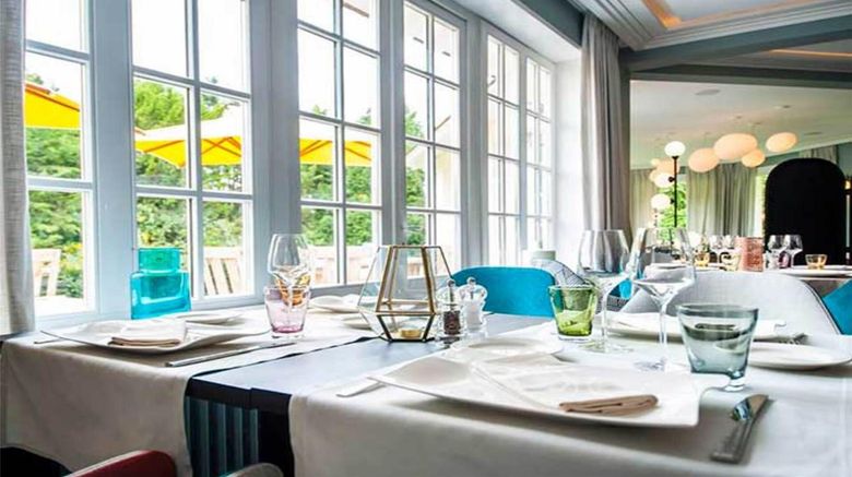 <b>Le Manoir Hotel & Golf Club Restaurant</b>. Images powered by <a href="https://iceportal.shijigroup.com/" title="IcePortal" target="_blank">IcePortal</a>.