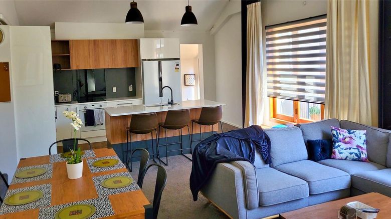 <b>U Boutique Hotel Wellington, SureStay Suite</b>. Images powered by <a href="https://iceportal.shijigroup.com/" title="IcePortal" target="_blank">IcePortal</a>.
