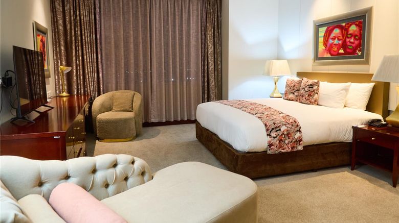 <b>The President Walmont Hotel Suite</b>. Images powered by <a href="https://iceportal.shijigroup.com/" title="IcePortal" target="_blank">IcePortal</a>.