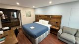 <b>Southern Oaks Inn Room</b>. Images powered by <a href="https://iceportal.shijigroup.com/" title="IcePortal" target="_blank">IcePortal</a>.