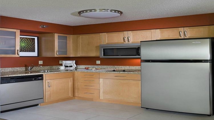 MainStay Suites Appleton Suite