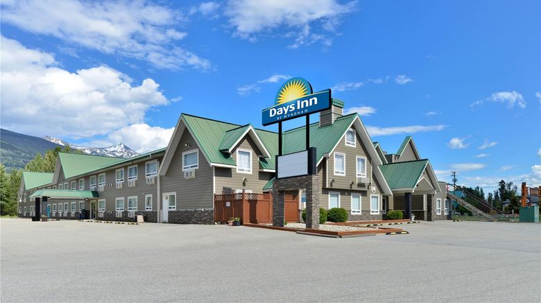<b>Days Inn by Wyndham Valemount Exterior</b>. Images powered by <a href="https://iceportal.shijigroup.com/" title="IcePortal" target="_blank">IcePortal</a>.