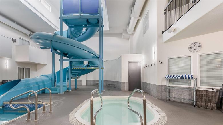 <b>Days Inn by Wyndham Valemount Pool</b>. Images powered by <a href="https://iceportal.shijigroup.com/" title="IcePortal" target="_blank">IcePortal</a>.