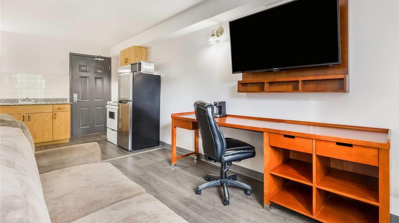 <b>Days Inn by Wyndham Valemount Suite</b>. Images powered by <a href="https://iceportal.shijigroup.com/" title="IcePortal" target="_blank">IcePortal</a>.