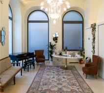 Hotel Duchi Vis a Vis Lobby