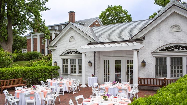 Inn On Boltwood Exterior