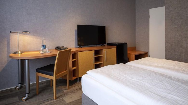 <b>The Michel & Friends Hotel Monschau Room</b>. Images powered by <a href="https://iceportal.shijigroup.com/" title="IcePortal" target="_blank">IcePortal</a>.
