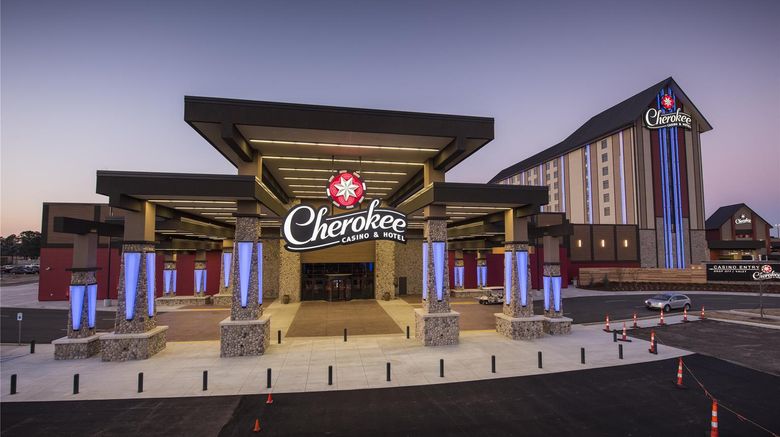 <b>Cherokee Casino Inn Roland Exterior</b>. Images powered by <a href="https://iceportal.shijigroup.com/" title="IcePortal" target="_blank">IcePortal</a>.