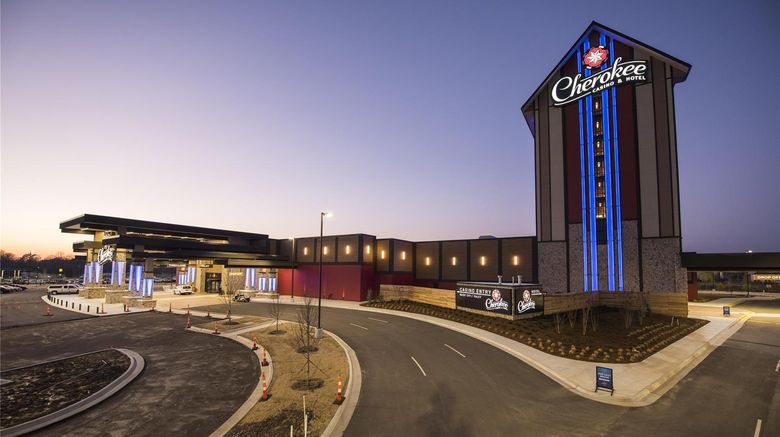 <b>Cherokee Casino Inn Roland Exterior</b>. Images powered by <a href="https://iceportal.shijigroup.com/" title="IcePortal" target="_blank">IcePortal</a>.