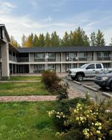 Quesnel Inn