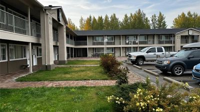 Quesnel Inn