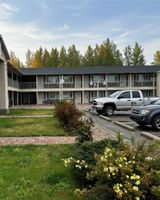 Quesnel Inn