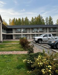 Quesnel Inn