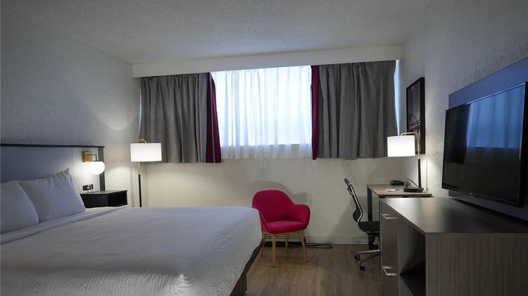 Ramada Tulsa Broken Arrow Room