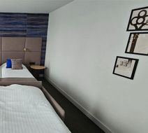 Hotel Les 3 Cles Room