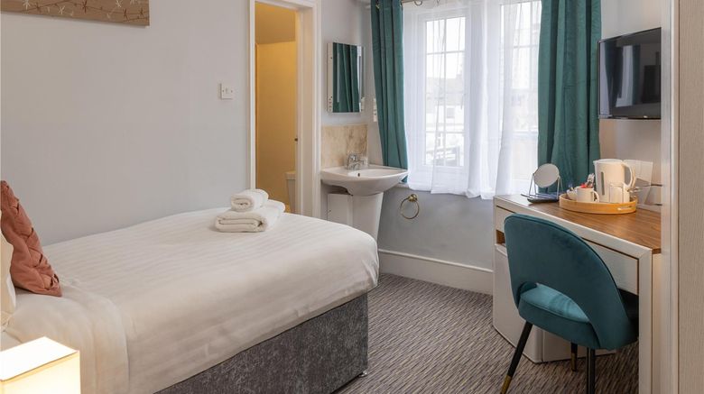 <b>Best Western The Plough Hotel Room</b>. Images powered by <a href="https://iceportal.shijigroup.com/" title="IcePortal" target="_blank">IcePortal</a>.