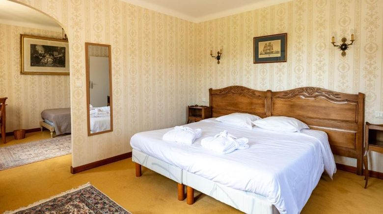 <b>Manoir du Stang Room</b>. Images powered by <a href="https://iceportal.shijigroup.com/" title="IcePortal" target="_blank">IcePortal</a>.